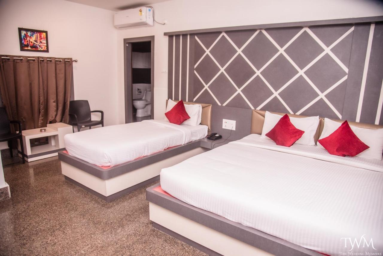 Hotel Sapphire Tinsukia Dış mekan fotoğraf